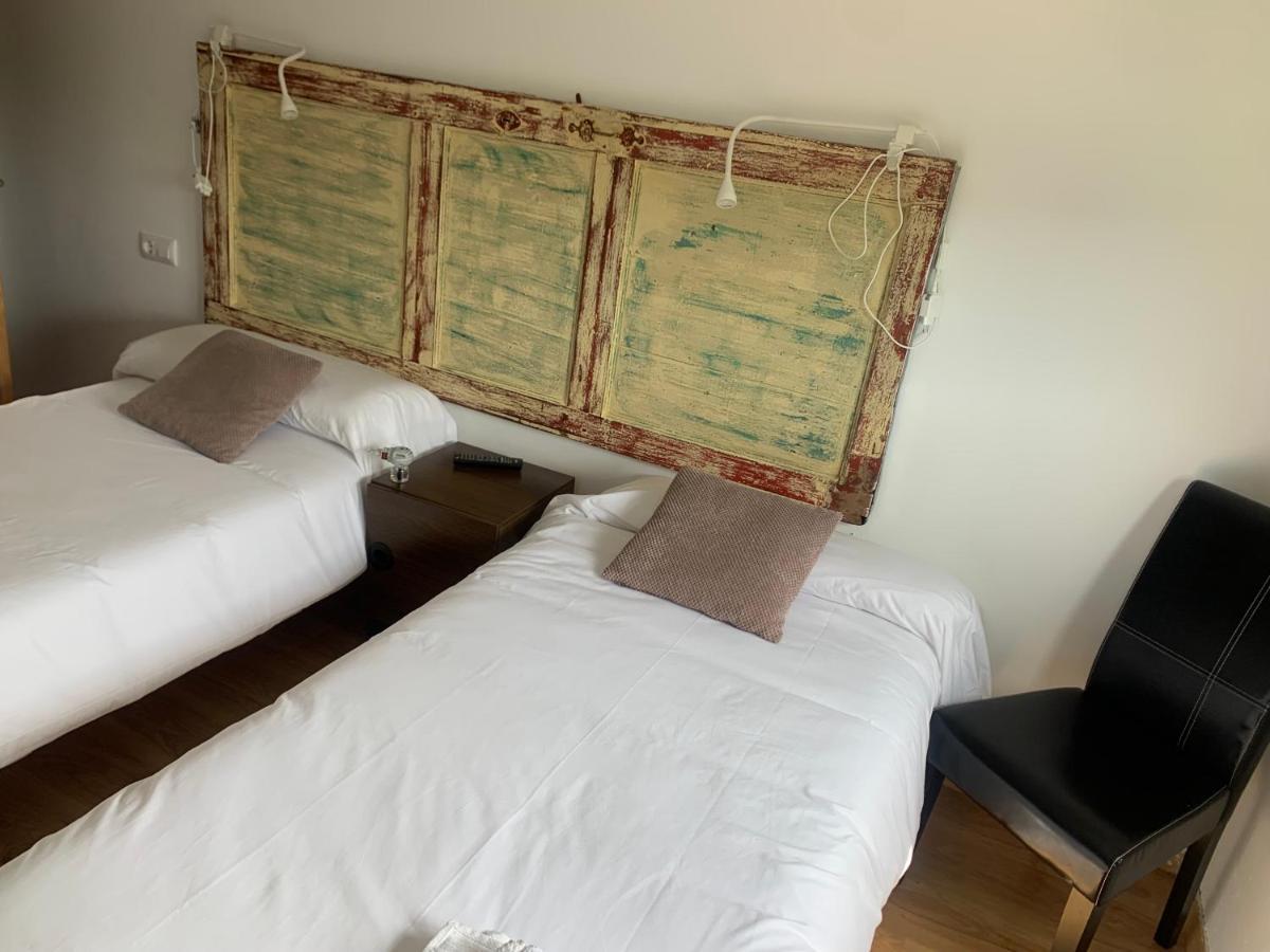 A Cochera Hostel Ferrol Extérieur photo